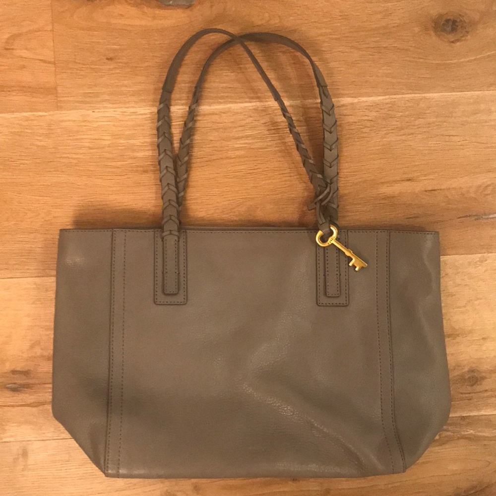 Fossil tote